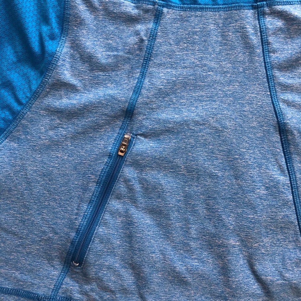C9 pullover - Picture 4 of 4
